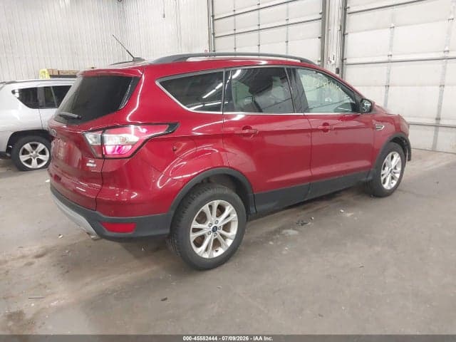 2017 FORD ESCAPE SE 4