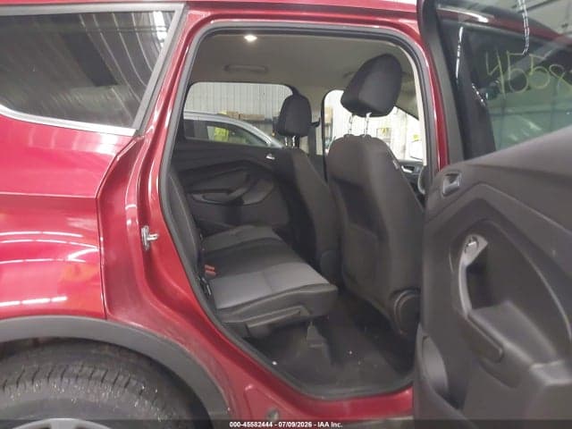 2017 FORD ESCAPE SE 8