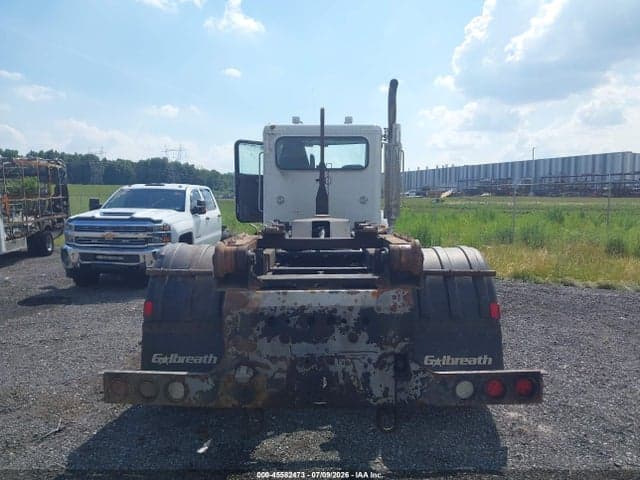 2022 PETERBILT 337 16