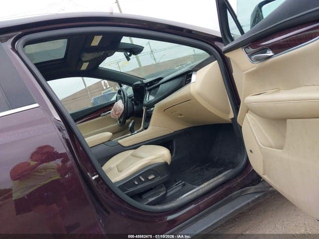 2018 CADILLAC XT5 LUXURY 5
