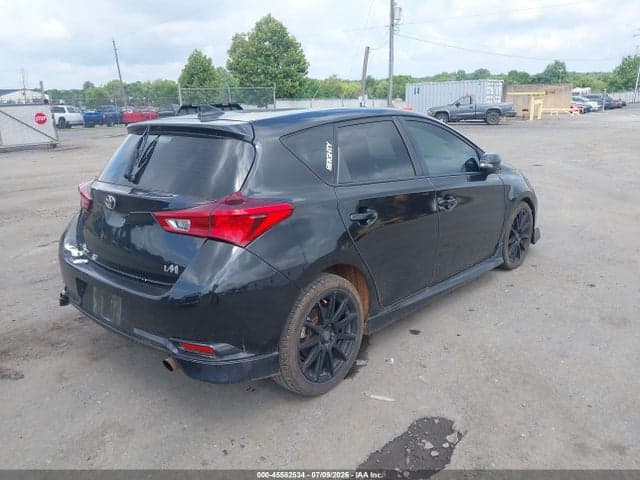 2017 TOYOTA COROLLA IM 4
