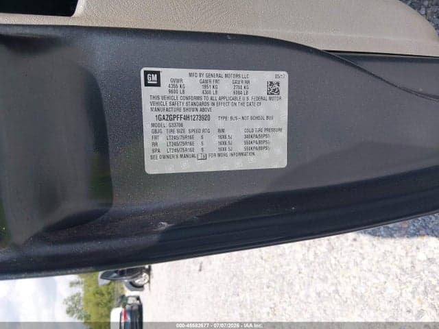 2017 CHEVROLET EXPRESS 3500 LT 9