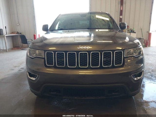 2019 JEEP GRAND CHEROKEE LAREDO E 4X4 6