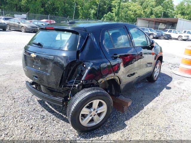 2020 CHEVROLET TRAX AWD LS 4