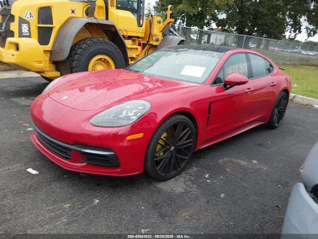 2017 PORSCHE PANAMERA 4 2