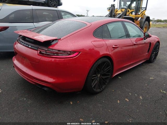 2017 PORSCHE PANAMERA 4 4