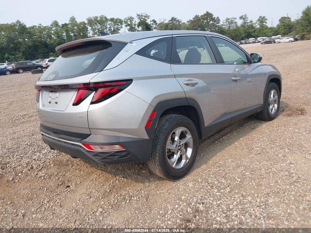 2023 HYUNDAI TUCSON SE 4