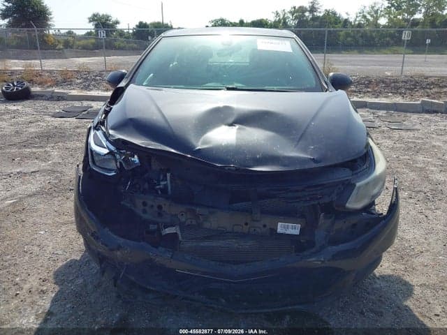 2018 CHEVROLET CRUZE LS AUTO 12