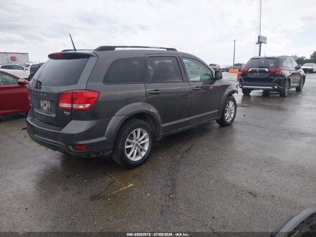 2019 DODGE JOURNEY SE 4