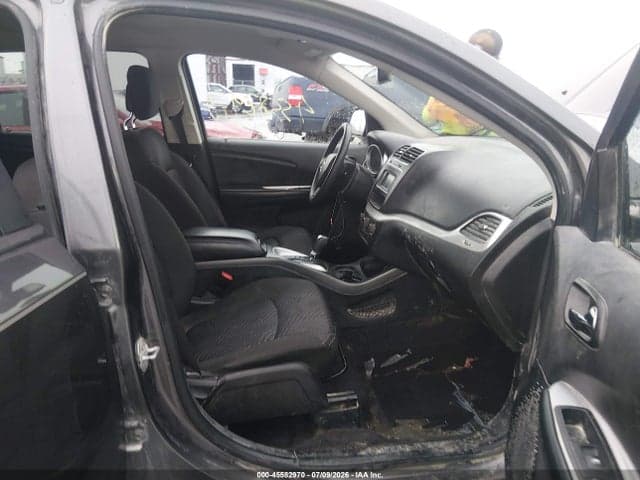 2019 DODGE JOURNEY SE 5