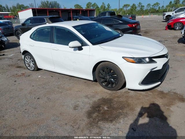 2021 TOYOTA CAMRY LE 1