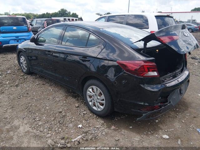 2020 HYUNDAI ELANTRA SE 3