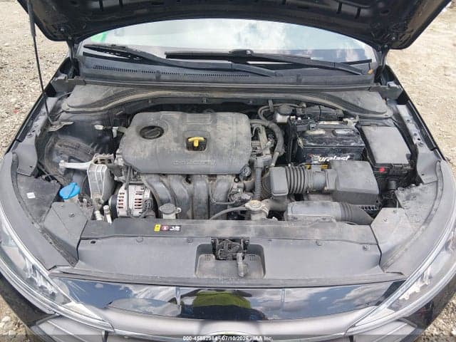 2020 HYUNDAI ELANTRA SE 10
