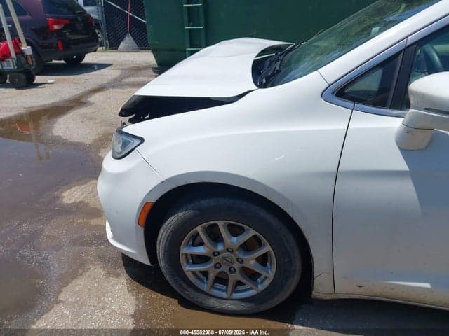 2022 CHRYSLER PACIFICA TOURING L 6