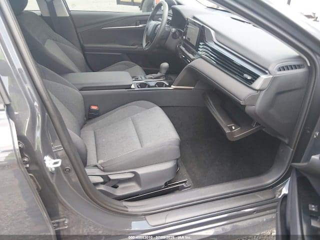 2026 TOYOTA CAMRY LE 5