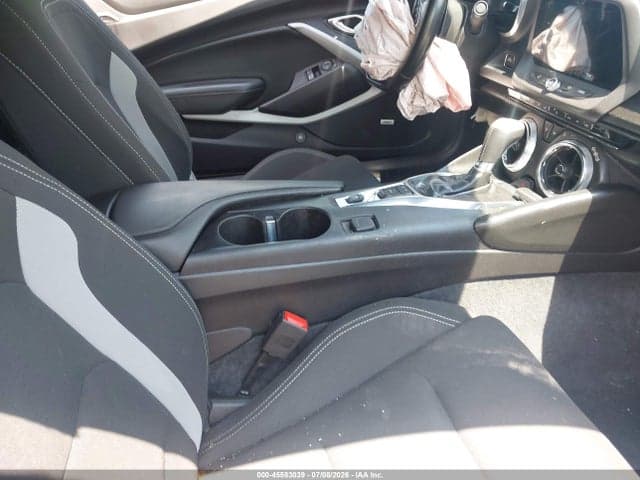 2019 CHEVROLET CAMARO 1LT 5