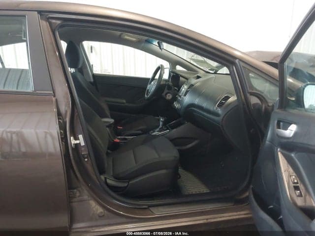 2017 KIA FORTE LX 5
