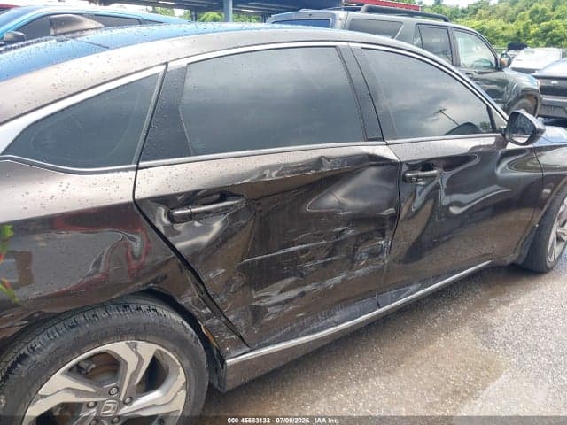 2018 HONDA ACCORD EX-L 6