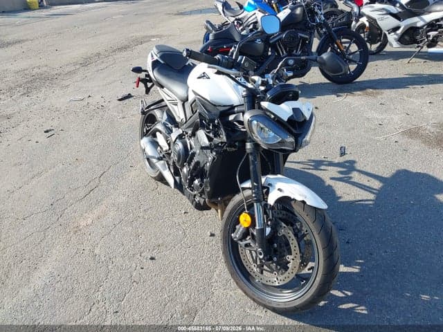 2024 TRIUMPH MOTORCYCLE STREET TRIPLE 765 R - 1