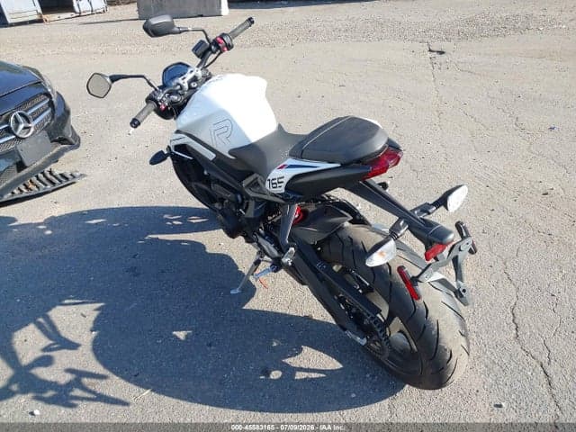 2024 TRIUMPH MOTORCYCLE STREET TRIPLE 765 R 3