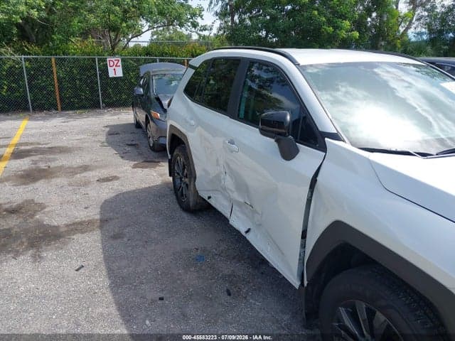 2026 TOYOTA RAV4 XLE PREMIUM 6