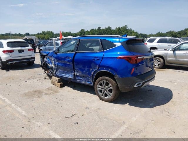 2021 KIA SELTOS S 3