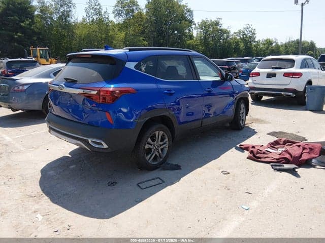 2021 KIA SELTOS S 4