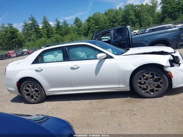 2018 CHRYSLER 300 300S AWD 14
