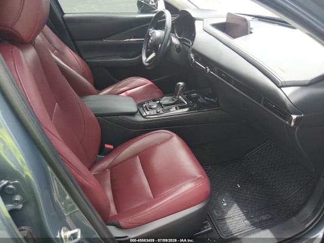 2022 MAZDA CX-30 CARBON EDITION 5