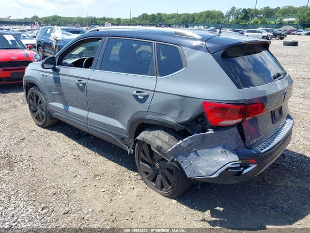 2024 VOLKSWAGEN TAOS 1.5T SE 3