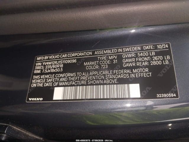 2025 VOLVO XC60 B5 CORE 9