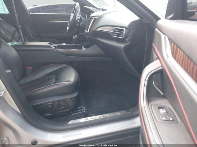 2017 MASERATI LEVANTE 5