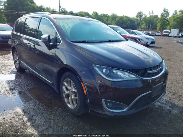 2017 CHRYSLER PACIFICA LIMITED 6