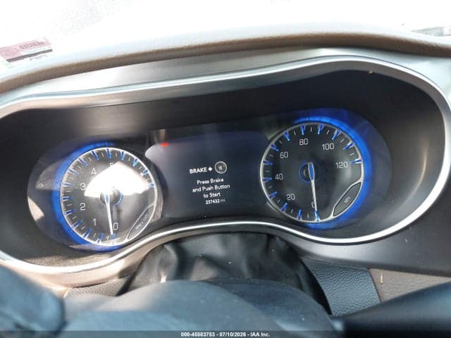2017 CHRYSLER PACIFICA LIMITED 7