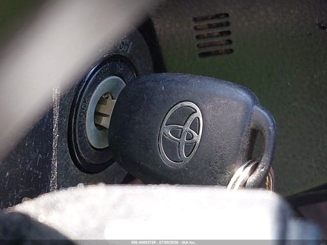 2017 TOYOTA COROLLA LE 11