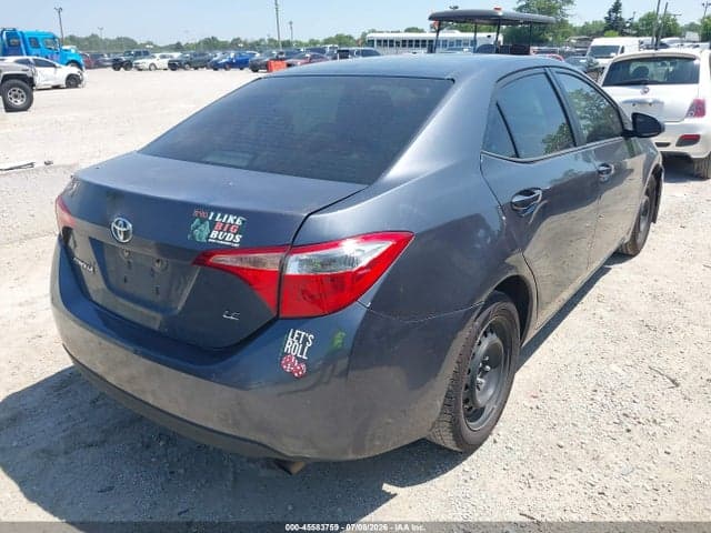 2017 TOYOTA COROLLA LE 4