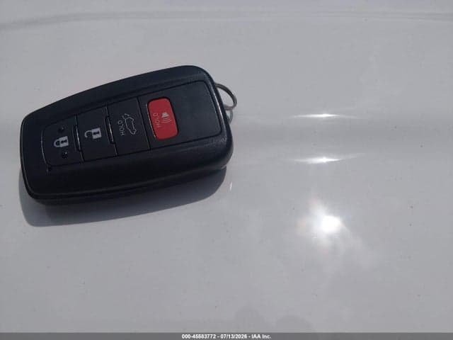 2024 TOYOTA RAV4 XLE 11