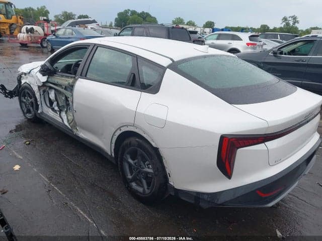 2026 KIA K4 LXS 3