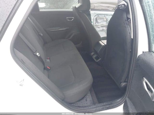 2026 KIA K4 LXS 8