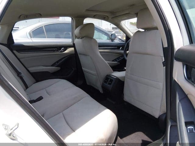 2018 HONDA ACCORD EX 8