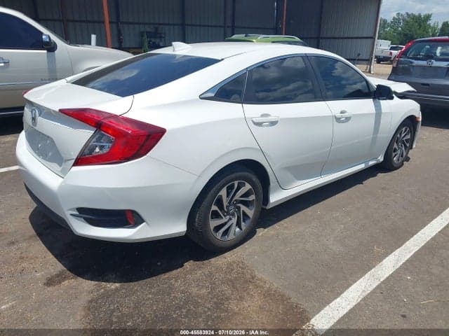 2017 HONDA CIVIC EX 4
