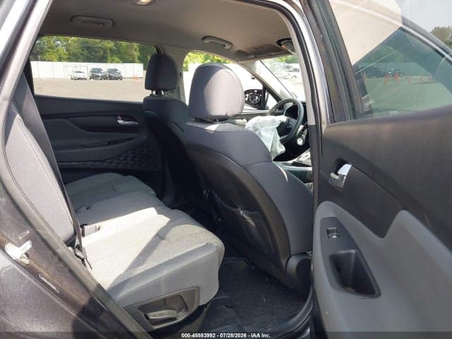 2021 HYUNDAI SANTA FE SE 8