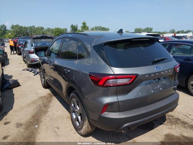 2026 FORD ESCAPE ST-LINE 3