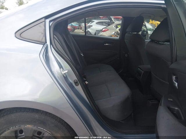 2021 TOYOTA COROLLA LE 8