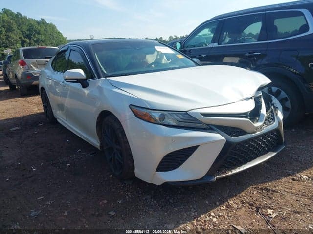 2018 TOYOTA CAMRY XSE - 1