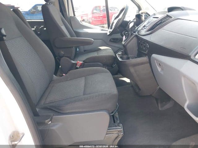 2019 FORD TRANSIT-150 XL 5