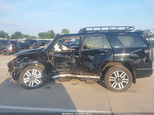 2019 TOYOTA 4RUNNER LIMITED 13