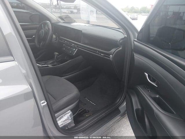 2026 HYUNDAI TUCSON SE 5