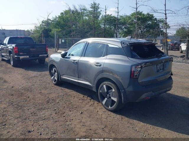2025 NISSAN KICKS SR INTELLIGENT AWD 3