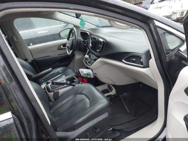 2018 CHRYSLER PACIFICA TOURING L PLUS 5
